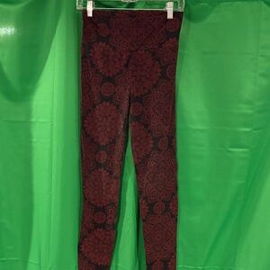Red and Black Patterned Leggings